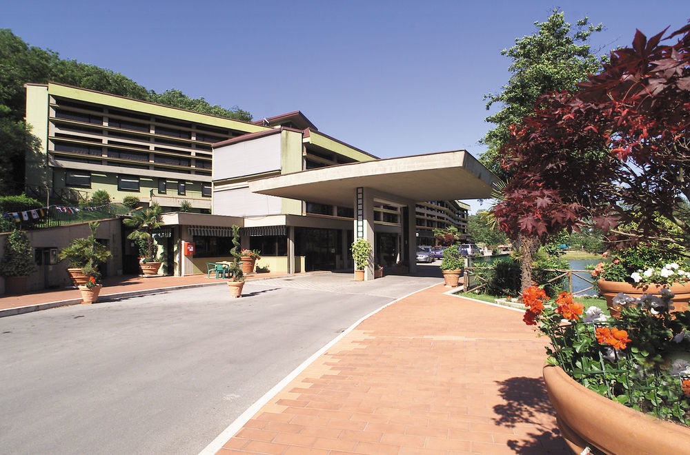 Hotel Lago Verde Serravalle Pistoiese Exterior foto